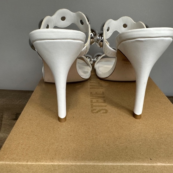 Steven Madden Festivity Mule - Picture 2 of 6